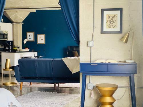 Apartamento The Midnight Loft By Bobou Design (King Suite)