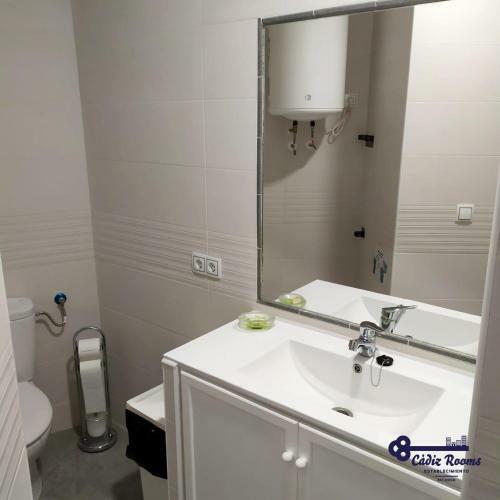 Cadiz Rooms