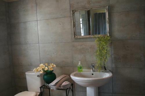 Hostal Douglas Villas