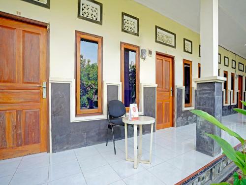 Hotel Oyo 90860 Tunjung Sari 8