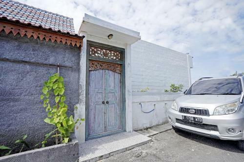 Hotel Oyo 90855 Teras Keong Canggu