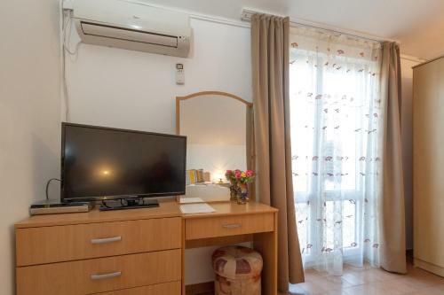 Apartments Elena