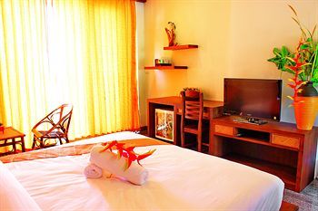 Hotel Peace Paradise Beach