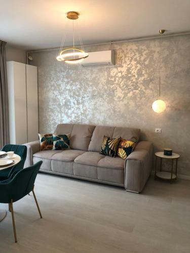 Sia Apartament Building Stefan Lake