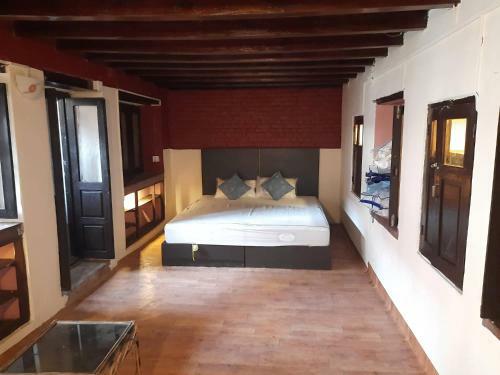 Bed & Breakfast Mud House Nepal Guesthouse Inn