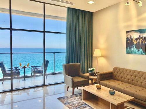 Waves Hotel