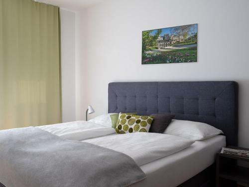 Holidays At The Spa Park - Apartments