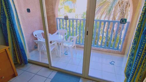 Stay Limanaki Apartments