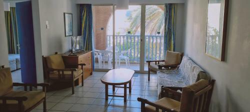 Stay Limanaki Apartments