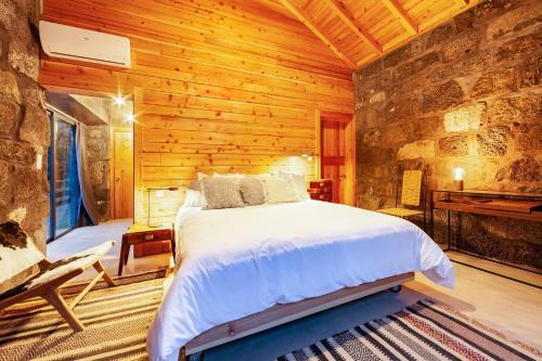 Bed & Breakfast Pocinhobay