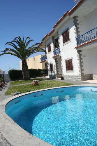 Albergue Santa Beach House