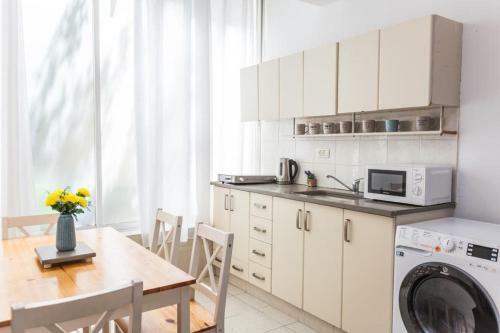 Elegant 1bd Apartment Close To The Beach