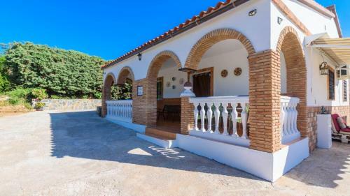 Villa Delia �lora By Ruralidays