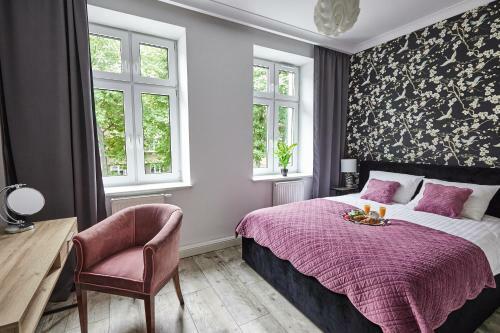 Czerwony Apartament de Lux Dla 4 Os�b Chorz�w Katowice