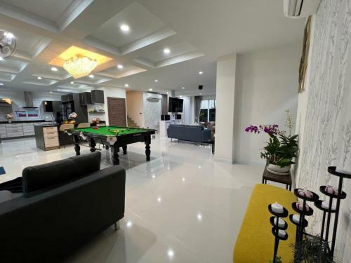 Villa La Blanca Pattaya