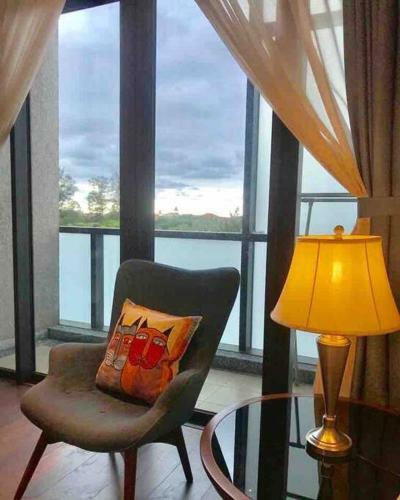 Apartamento Riverson - 2br - King Bed - Sunset Golf View