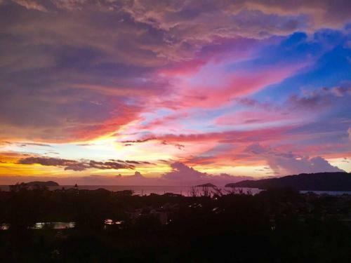 Apartamento Riverson Duplex - King Beds - Sunset Seaview