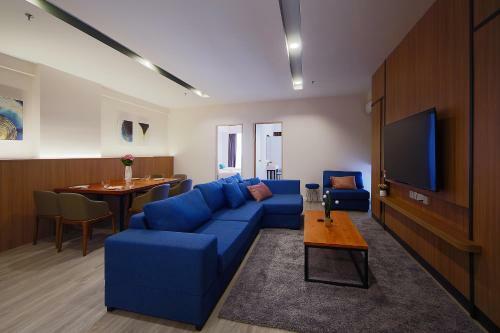 Apartamento Stunning Rooftop Pool; Walk To Beach;luxury 2 Bed 2 Bath