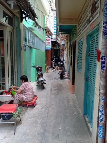 Hostal Ngoc Phu Hotel