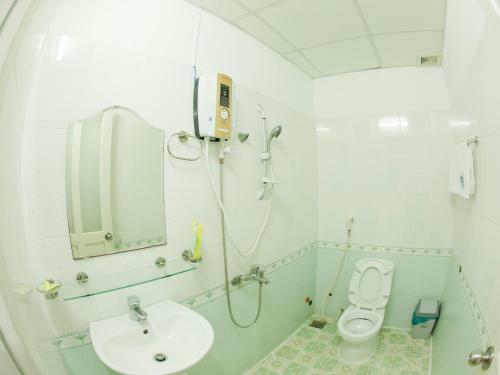 Hung Anh Hotel
