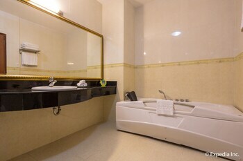 New Pacific Hotel