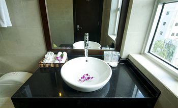 Sonnet Saigon Hotel