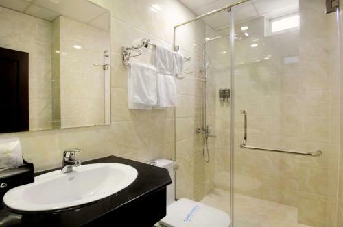 Hoan Thai Hotel