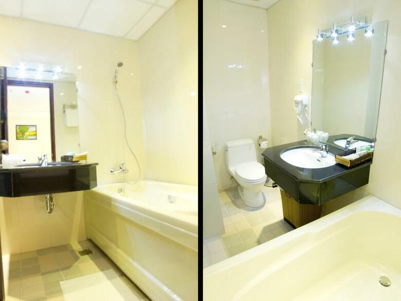 Dinh Phat Hotel