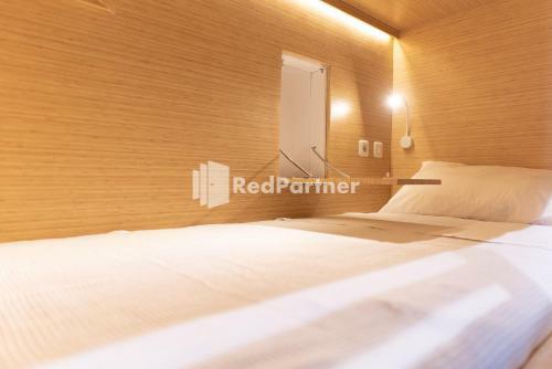 Hotel Capsule Inn Antasari Redpartner