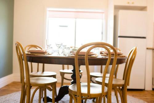 Pinkerton Cosy Heritage Home Cbd Pet Friendly