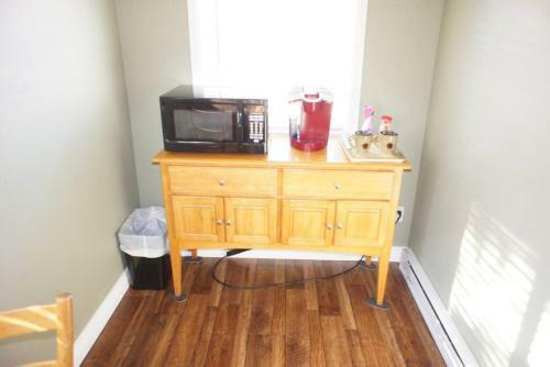 Cozy 1 Bedroom Cabin Great For Couples