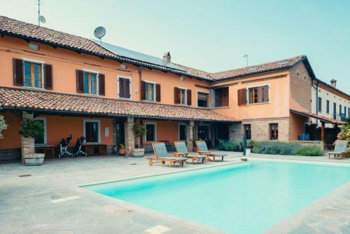 Bed & Breakfast Villa Rosmarino Langhe
