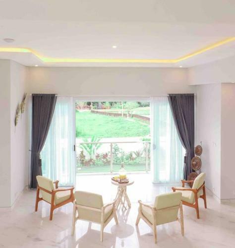 Luxury 5br Villa With Ocean, Mountain Ricefield Views