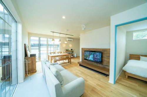 Hotel Raw_