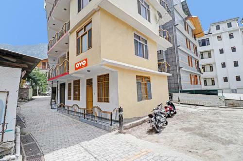 Oyo 91628 Hotel Hillansh