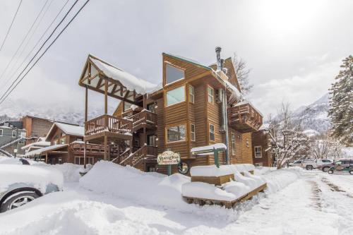 Alpenglow Unit 6
