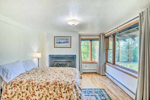 Moose Park Lodge Charming Walden Retreat!