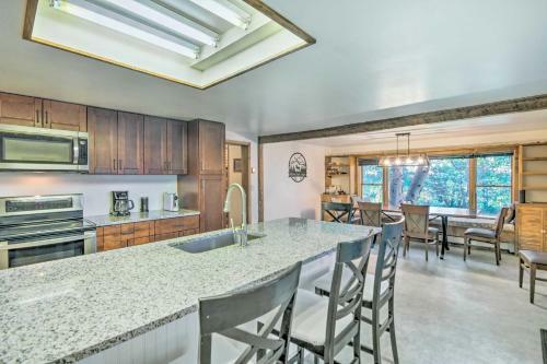 Moose Park Lodge Charming Walden Retreat!