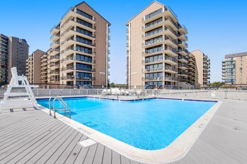 Sea Colony --- 3606 Round Robin Way