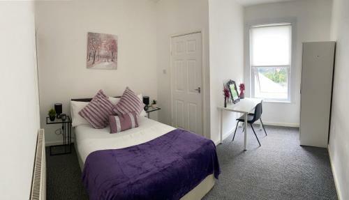 Modern 3-bed 4 Bath House In Coventry City Centre