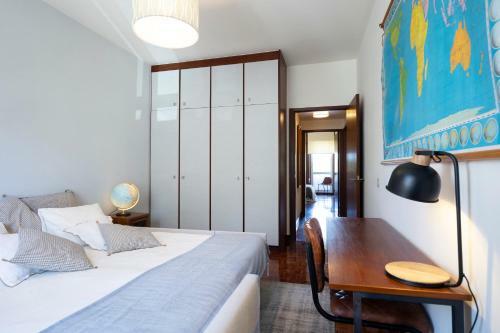 Sublime Apartment Next To The Sea