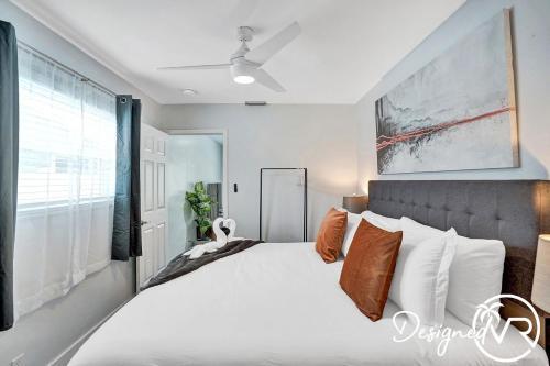 Modern 5br With Private Heated Pool