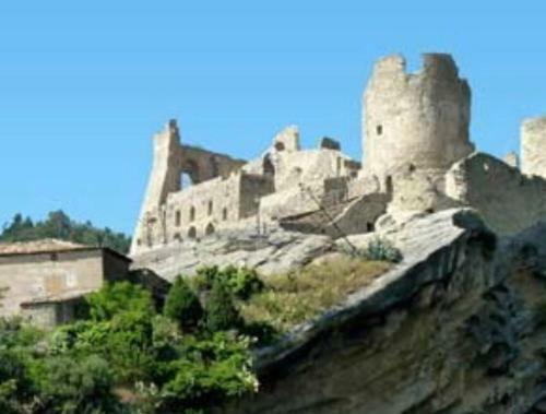 Bed & Breakfast Cleto: Un Paese Due Castelli