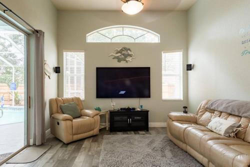 Spacious Home W/ Heated Pool, Game & Bunk Room!