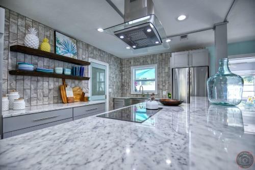 Peaceful, Gorgeous, Near Siesta Key, 3 Bed, 2 Bath