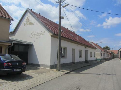 Hostal Penzion Kratochv�l