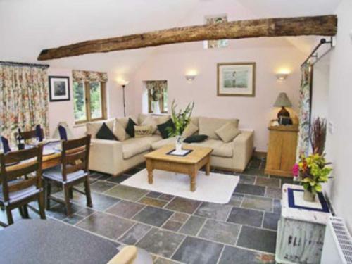 Reysons Barn