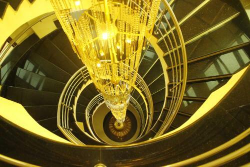 Hotel Bessota International