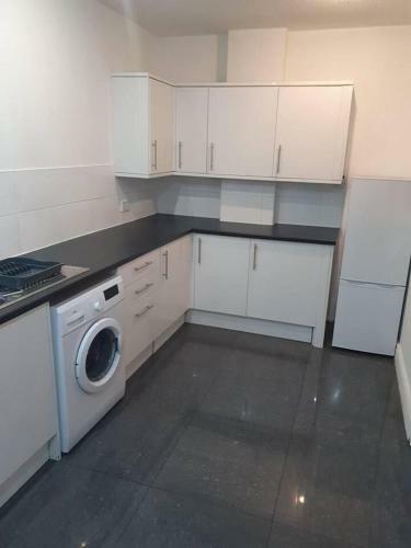2-bed Apartment In Liverpool At Albert Dock