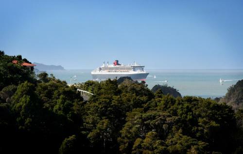 Bed & Breakfast Decks Of Paihia